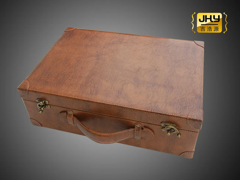 1 Luxury Vintage Leather Wine Box