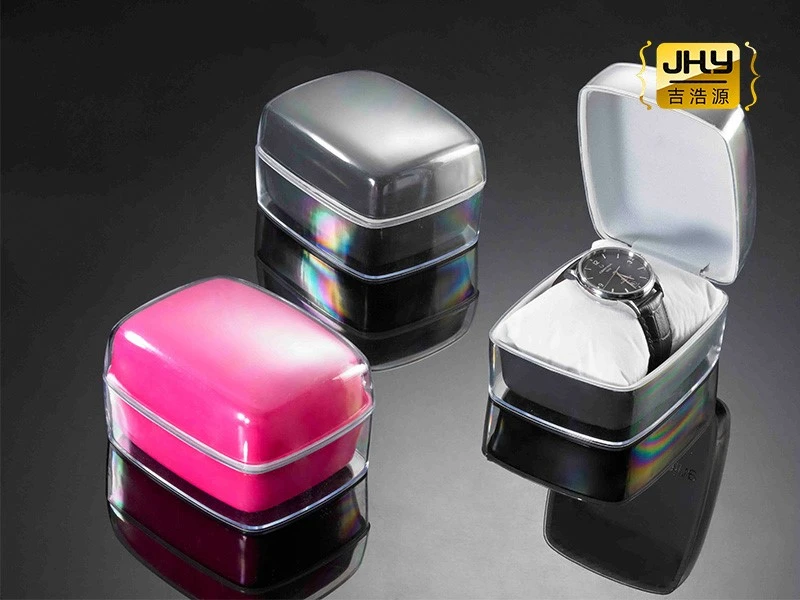 70 Transparent Watch Box