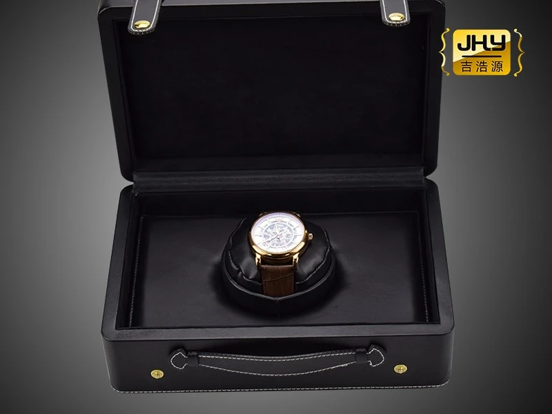 81 Black Leather Watch Organiser