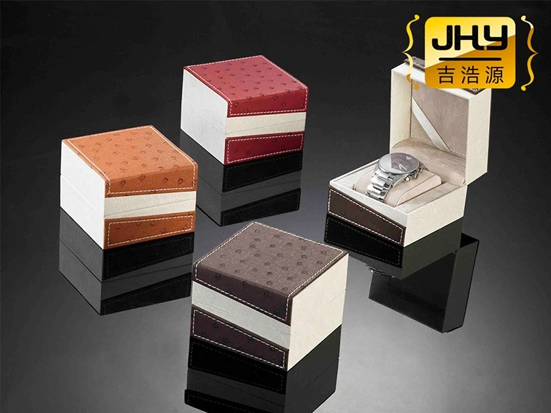 9 Design Watch Organiser