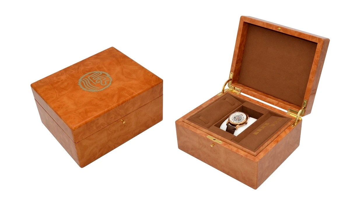 73 Light Brown Watch Box