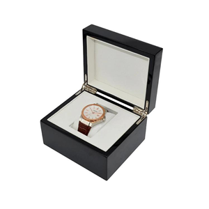 High-gloss Wooden Metal Clasp Watch Box